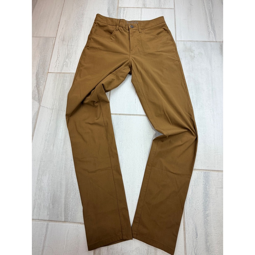 Vuori Meta Pants Mens 28 Tobacco Brown Slim Tapered Performance Chino V430